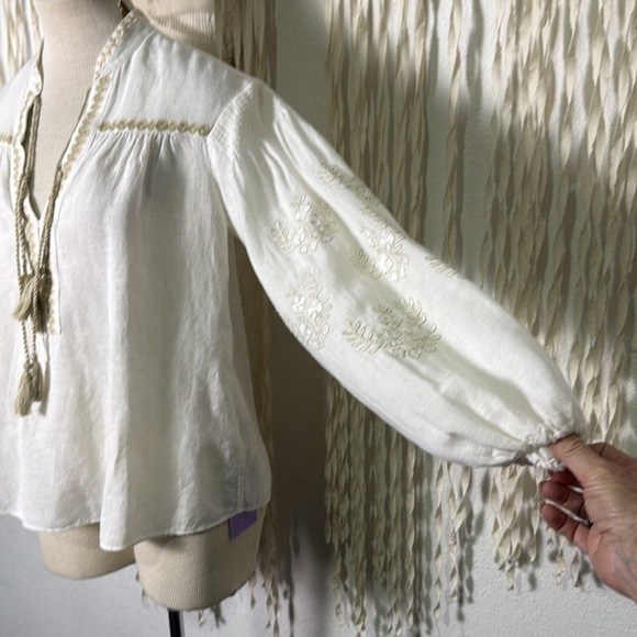 Boteh White Boho Blouse with Cream Embroidery Detail Size 0(XS/S) - Picture 2 of 11